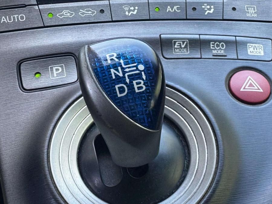 toyota-prius-2012-hibrido-a-gasolina-1798cc