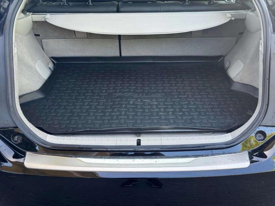 toyota-prius-2012-hibrido-a-gasolina-1798cc