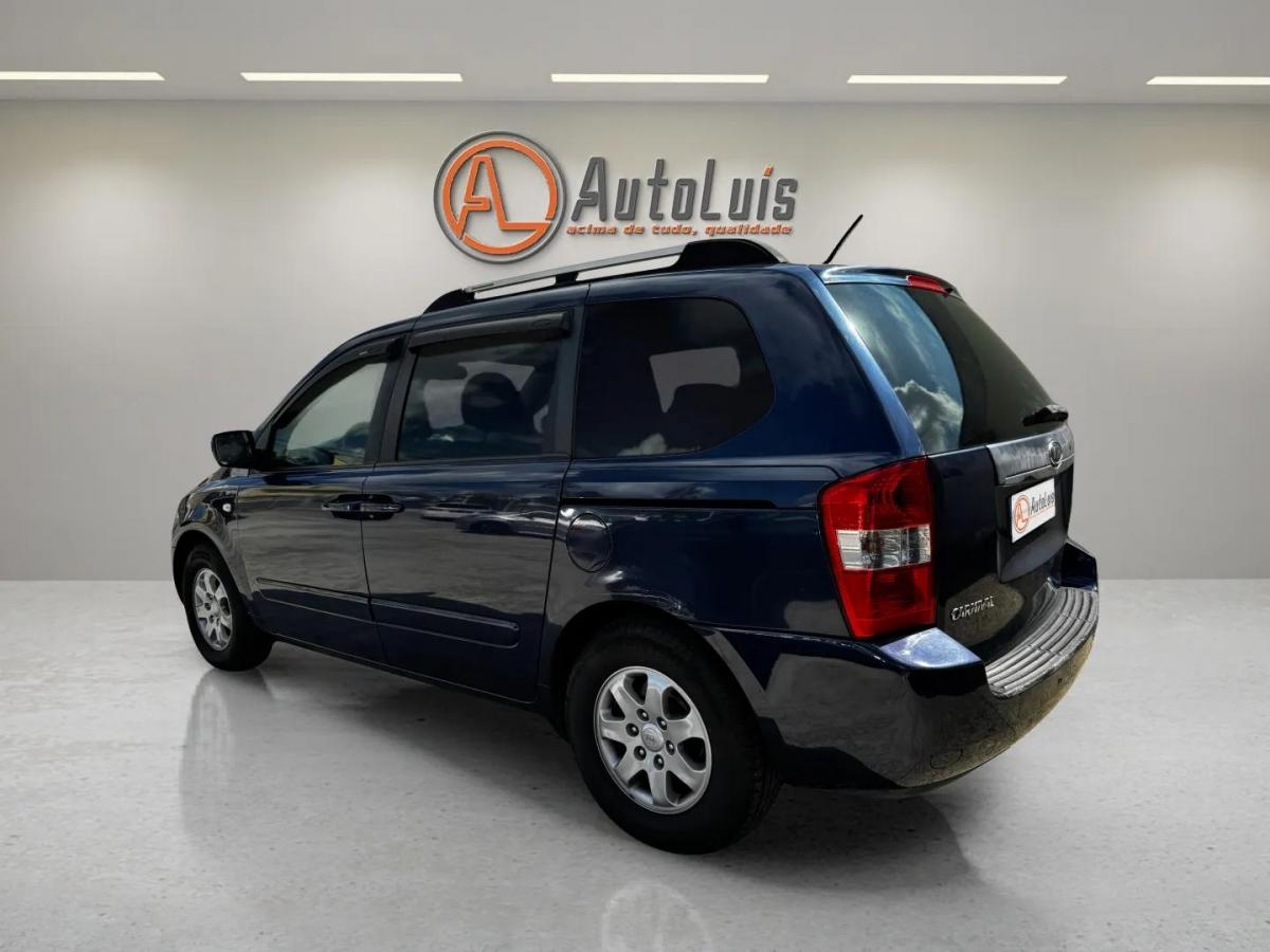 kia-carnival-2007-diesel-2902cc