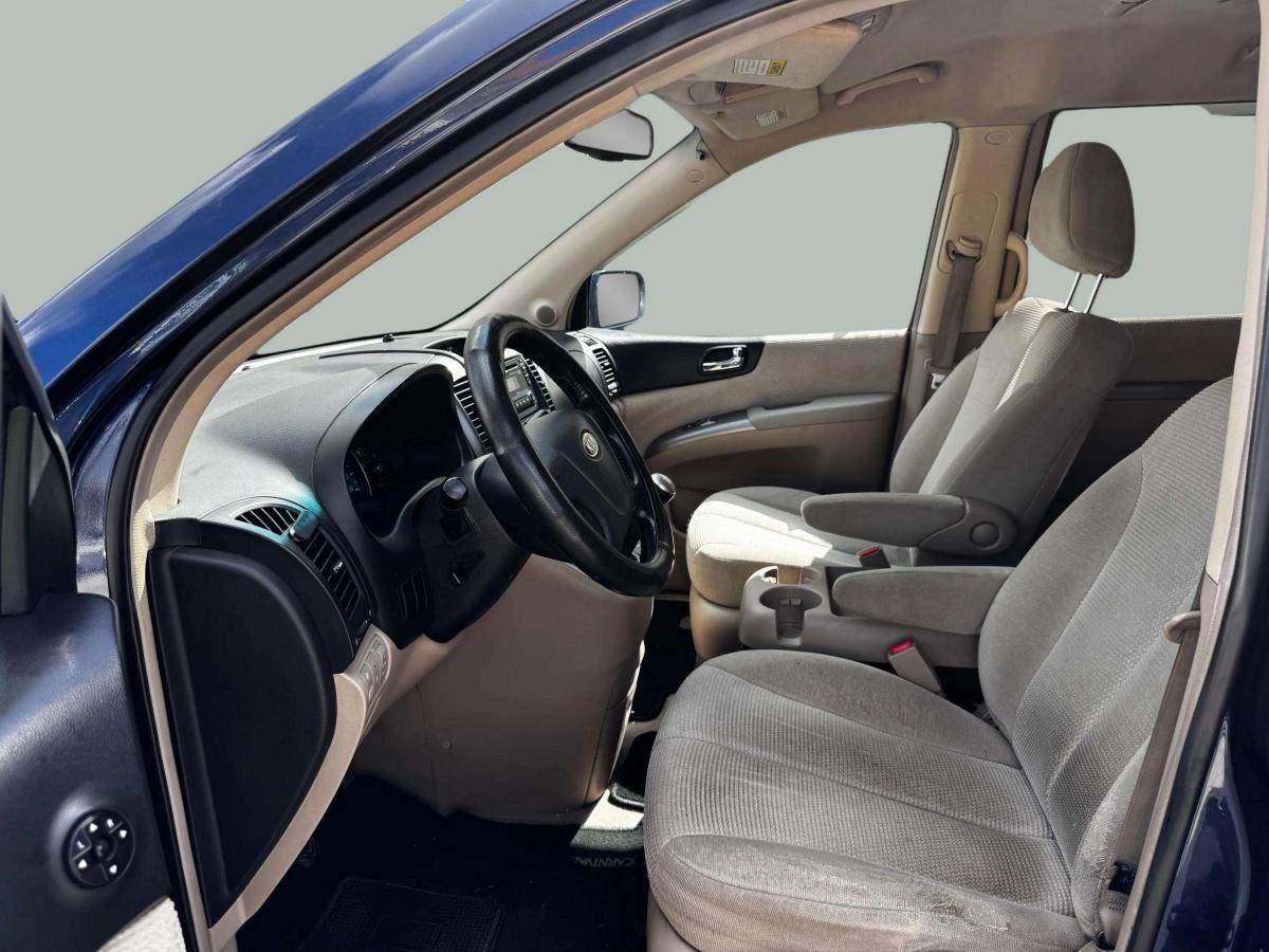 kia-carnival-2007-diesel-2902cc