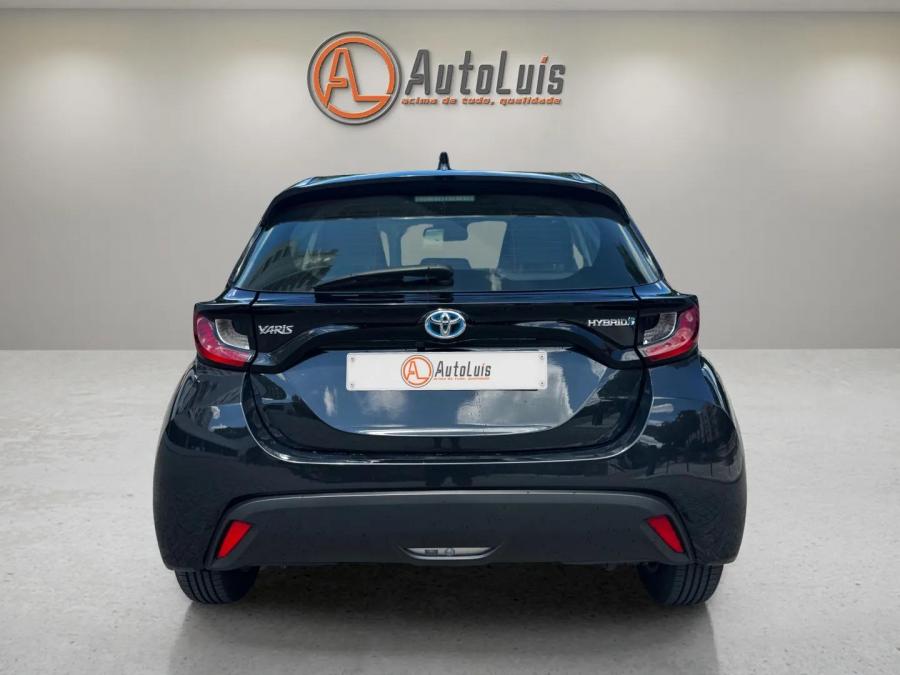toyota-yaris-2023-gasolina-1496cc
