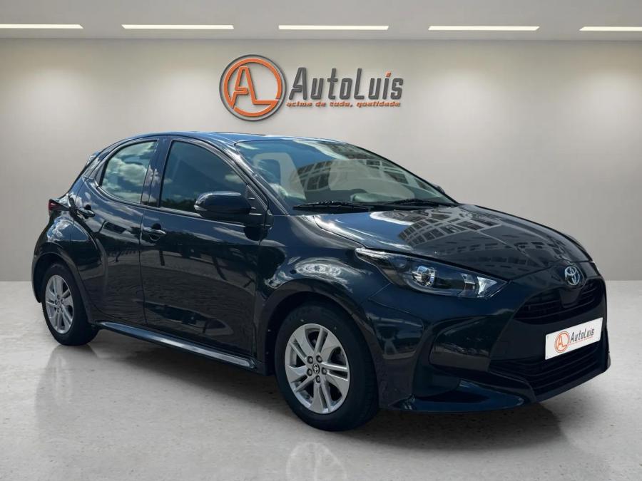 toyota-yaris-2023-gasolina-1496cc