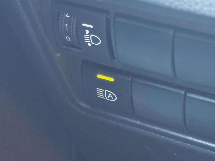 toyota-yaris-2023-gasolina-1496cc
