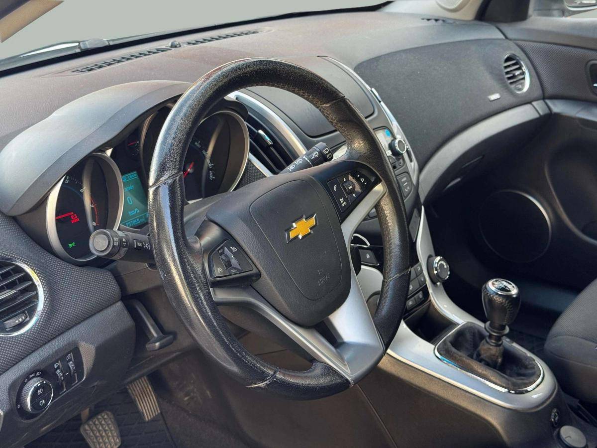 chevrolet-cruze-2013-gasolina-1362cc