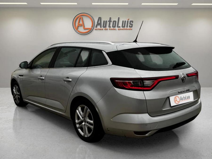 renault-megane-sport-tourer-2019-diesel-1461cc