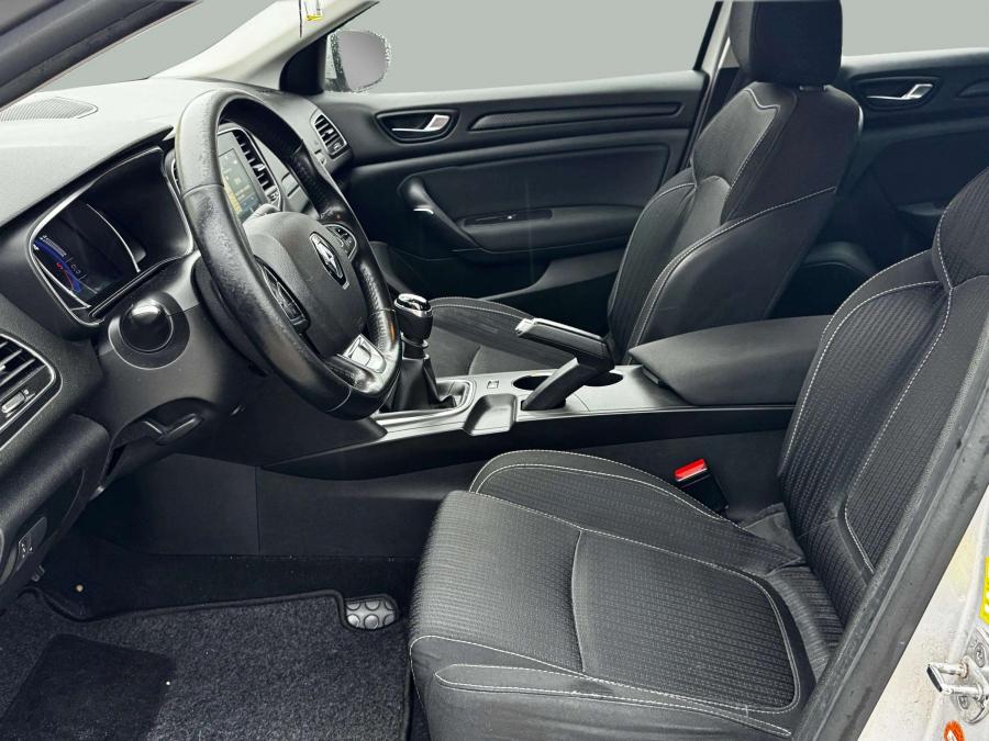 renault-megane-sport-tourer-2019-diesel-1461cc