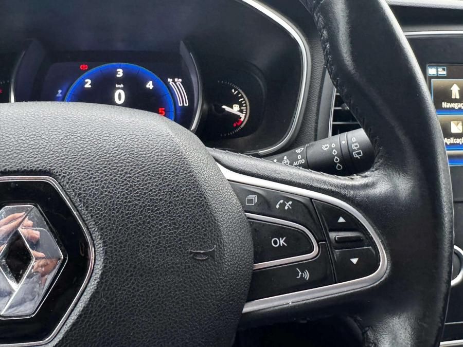 renault-megane-sport-tourer-2019-diesel-1461cc