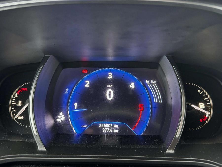 renault-megane-sport-tourer-2019-diesel-1461cc