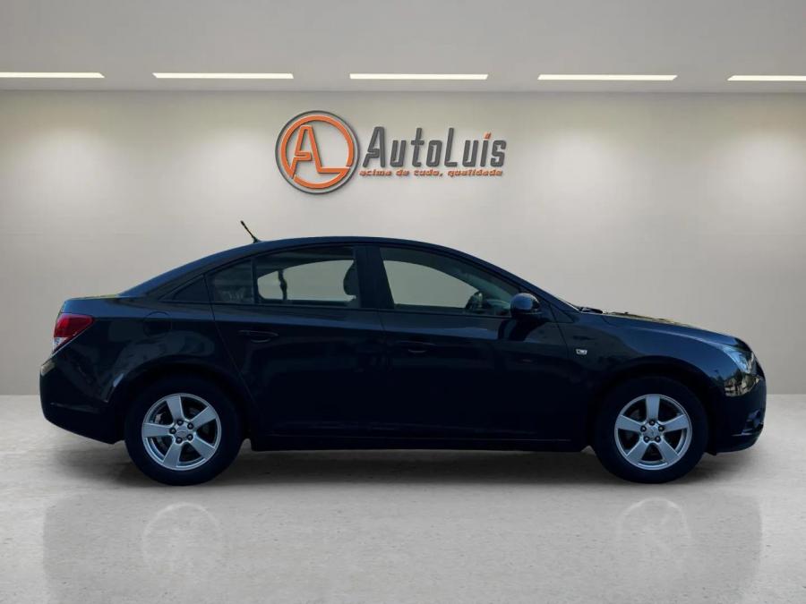 chevrolet-cruze-2011-gpl-1cc
