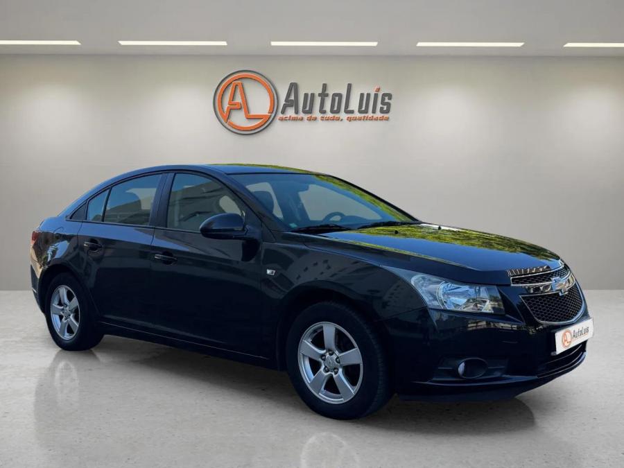 chevrolet-cruze-2011-gpl-1cc