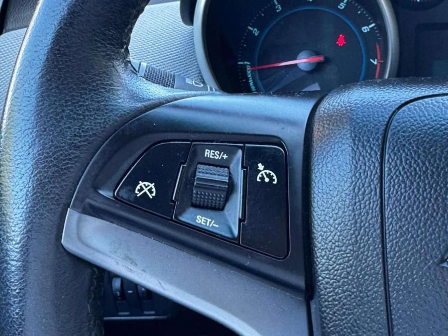 chevrolet-cruze-2011-gpl-1cc