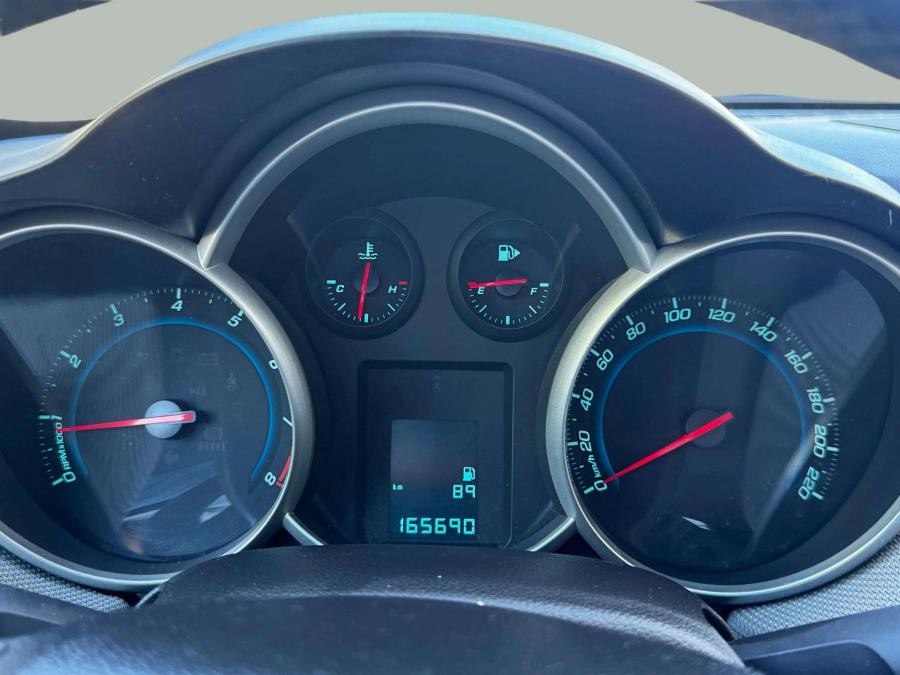 chevrolet-cruze-2011-gpl-1cc