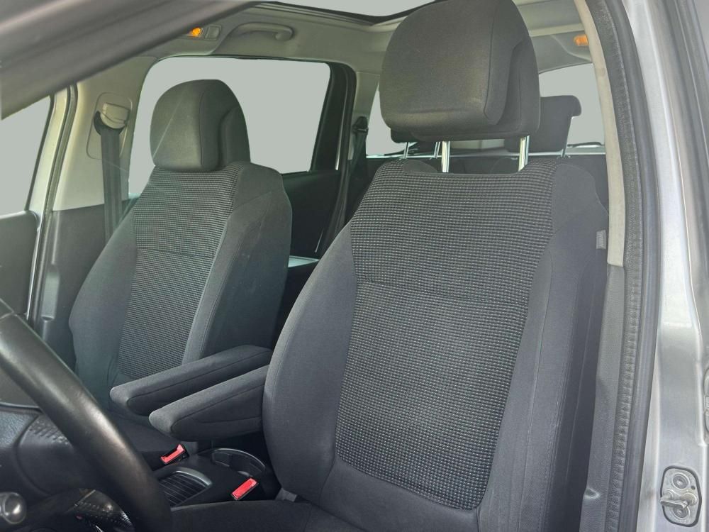 peugeot-5008-2014-diesel-1560cc