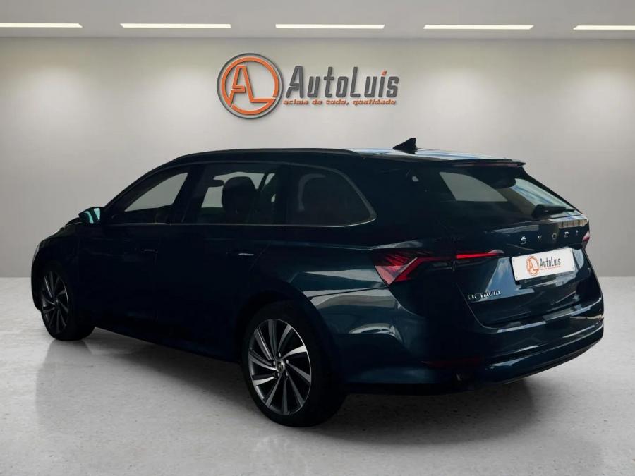 skoda-octavia-break-2024-hibrido-a-gasolina-1395cc