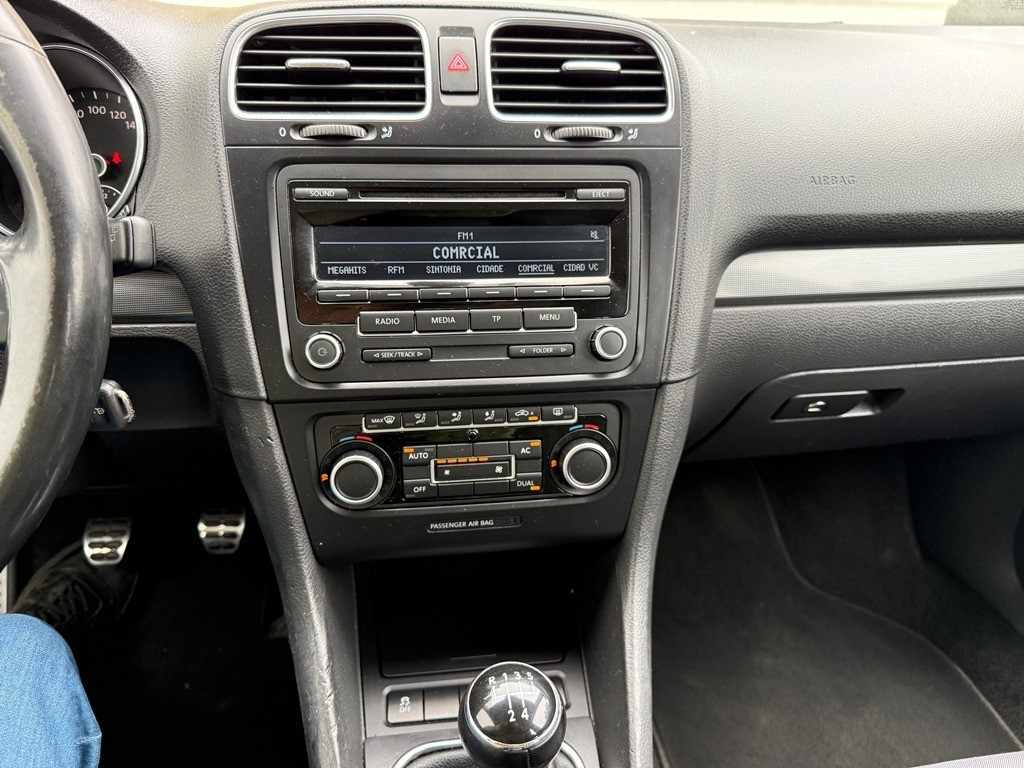 volkswagen-golf-variant-2012-diesel-1598cc