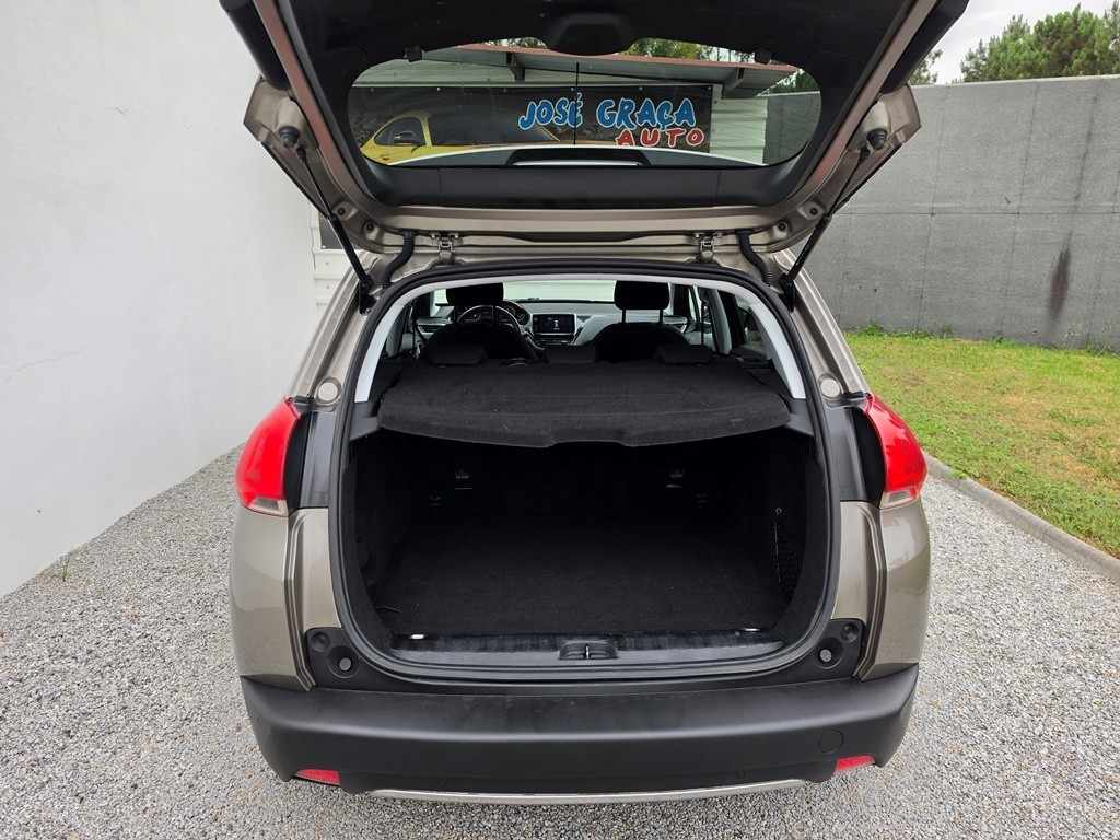 peugeot-2008-2016-gasolina-1199cc