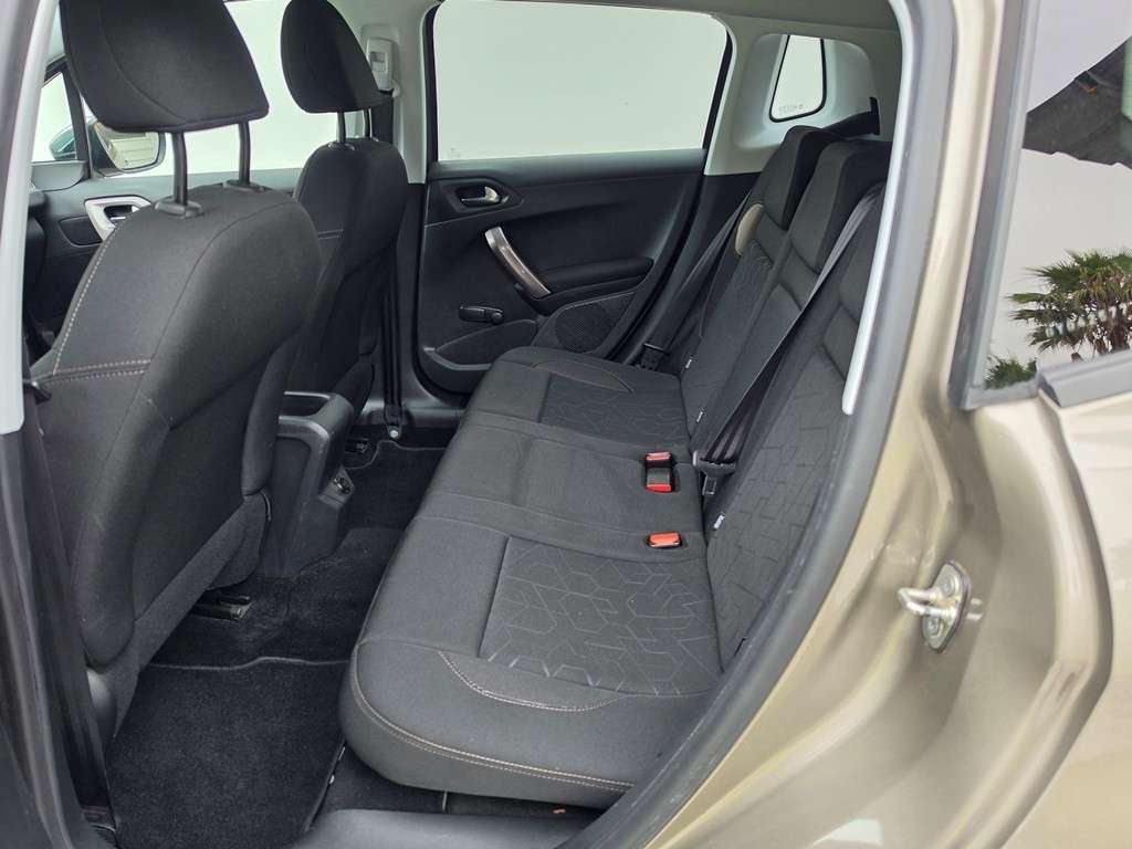 peugeot-2008-2016-gasolina-1199cc