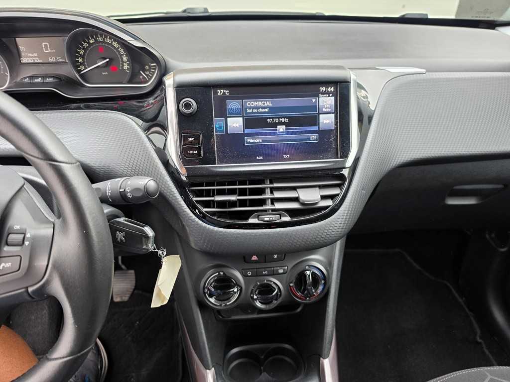 peugeot-2008-2016-gasolina-1199cc