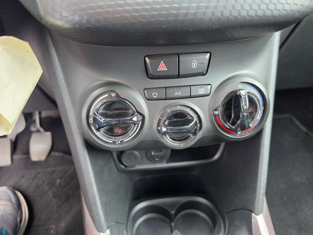 peugeot-2008-2016-gasolina-1199cc