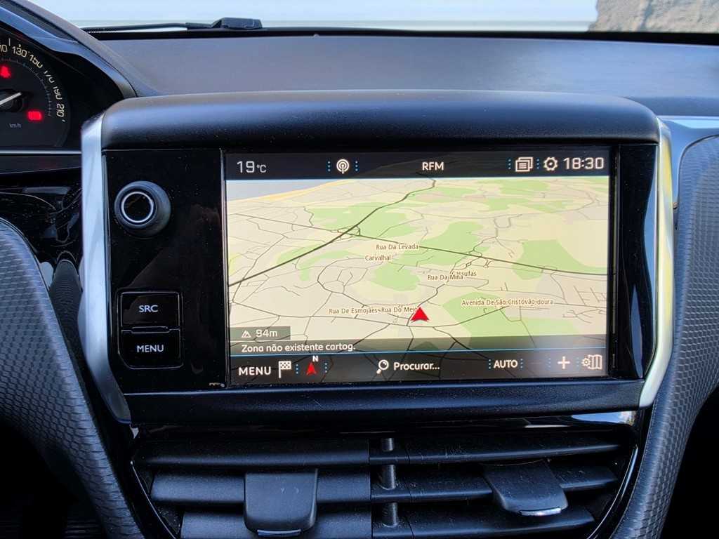 peugeot-2008-2017-gasolina-1199cc