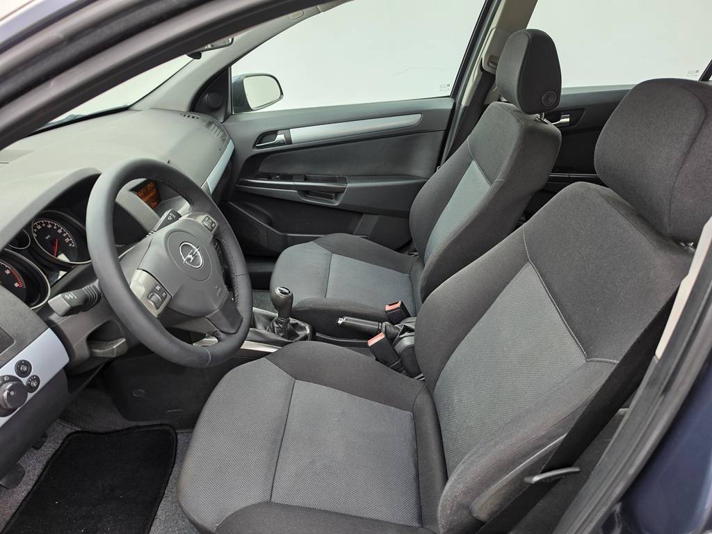 opel-astra-caravan-2006-diesel-1248cc