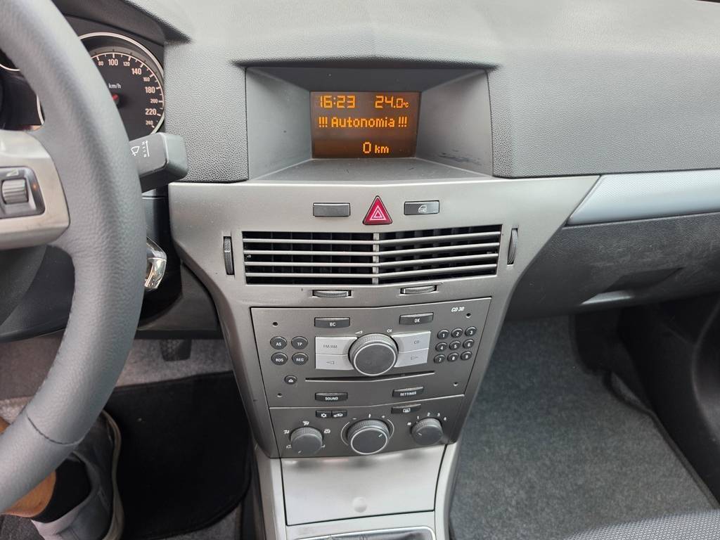 opel-astra-caravan-2006-diesel-1248cc