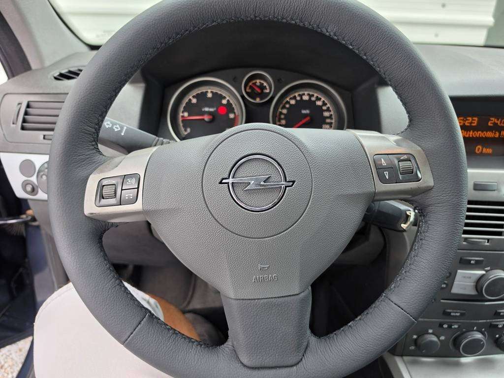 opel-astra-caravan-2006-diesel-1248cc