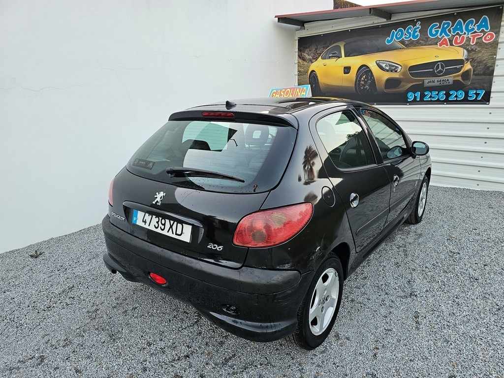 peugeot-206-2004-gasolina-1360cc