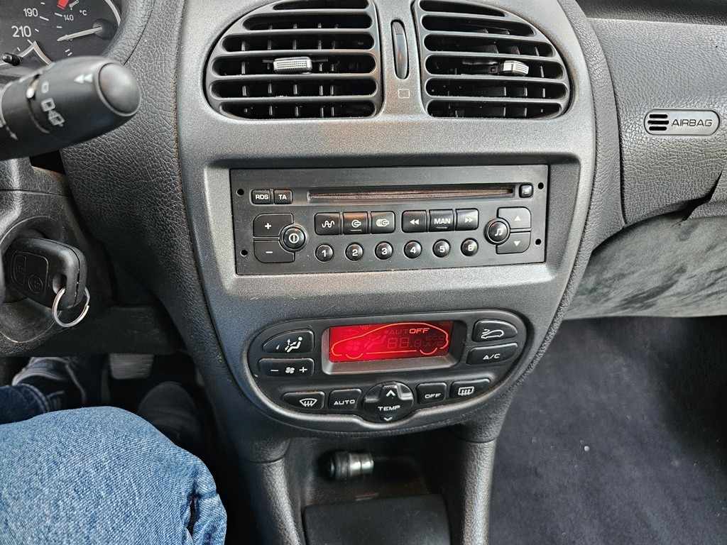 peugeot-206-2004-gasolina-1360cc
