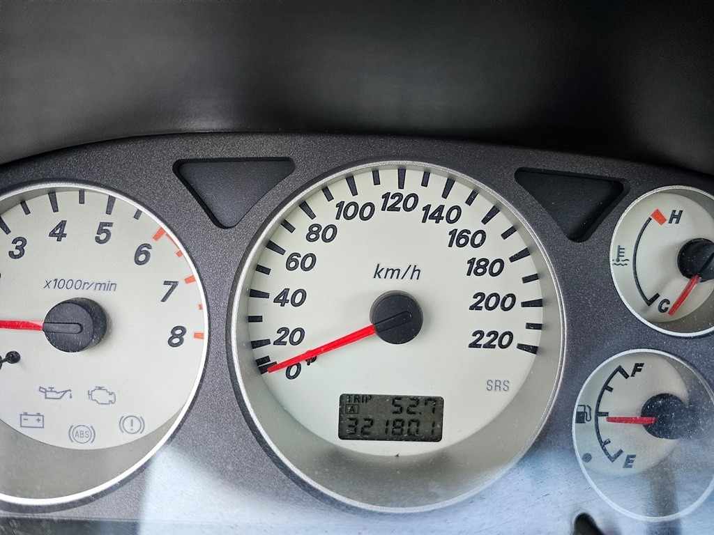 mitsubishi-lancer-2005-gpl-1584cc