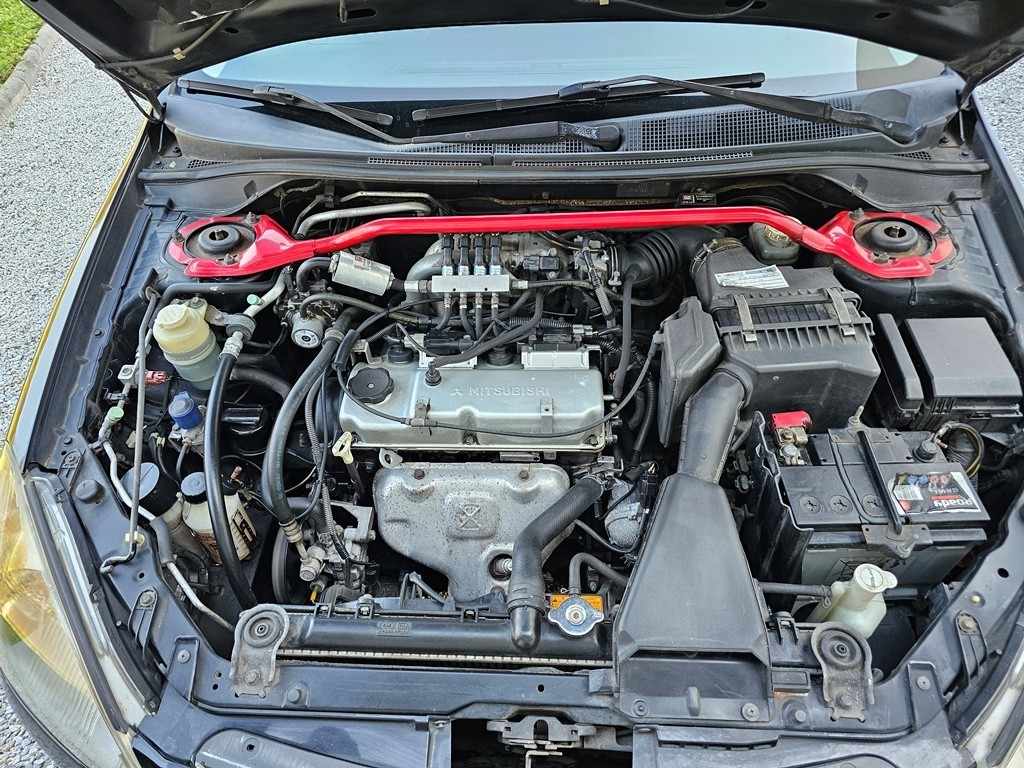mitsubishi-lancer-2005-gpl-1584cc