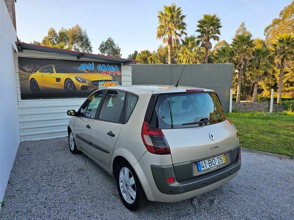 renault-scenic-2006-diesel-1461cc