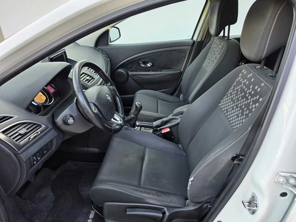 renault-megane-sport-tourer-2013-diesel-1461cc