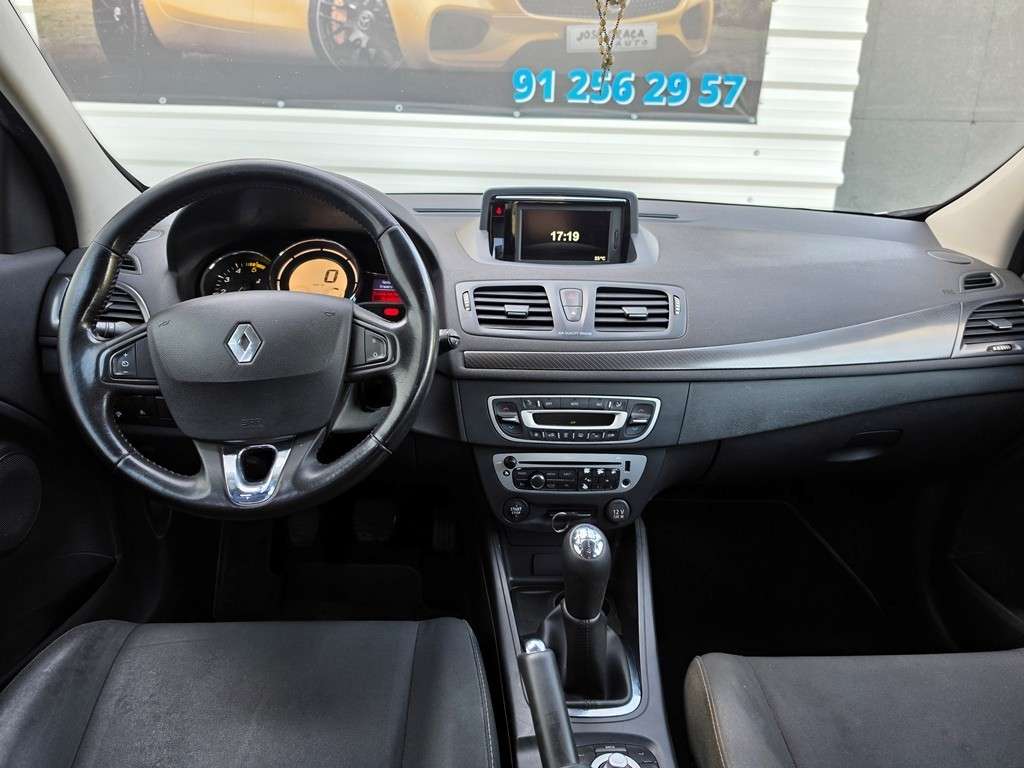 renault-megane-sport-tourer-2013-diesel-1461cc