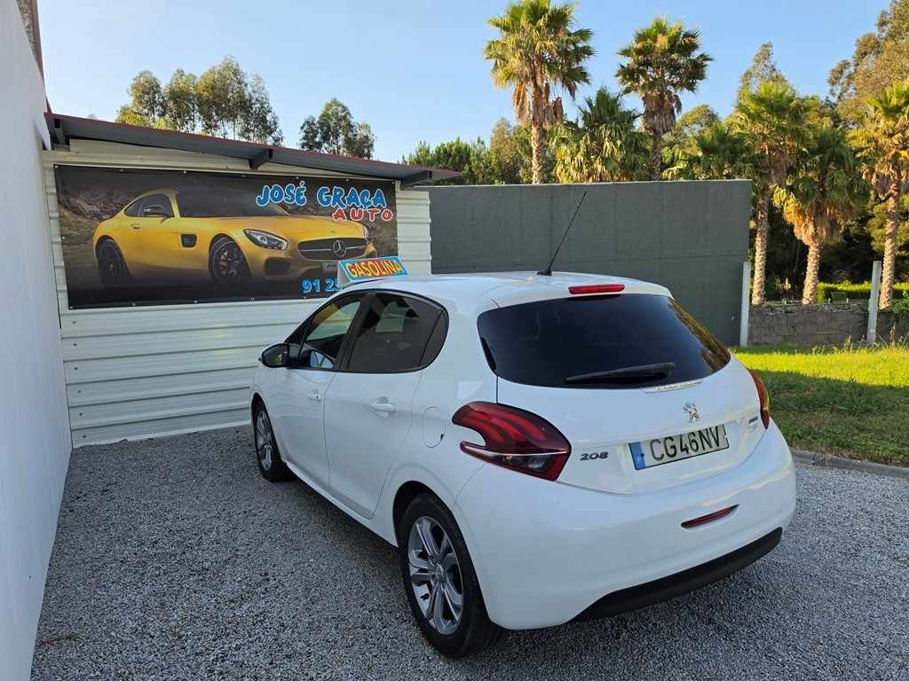 peugeot-208-2016-gasolina-1199cc