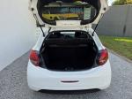 peugeot-208-2016-gasolina-1199cc