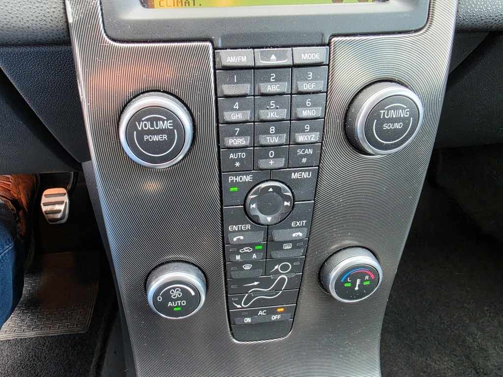 volvo-v50-2009-diesel-1560cc