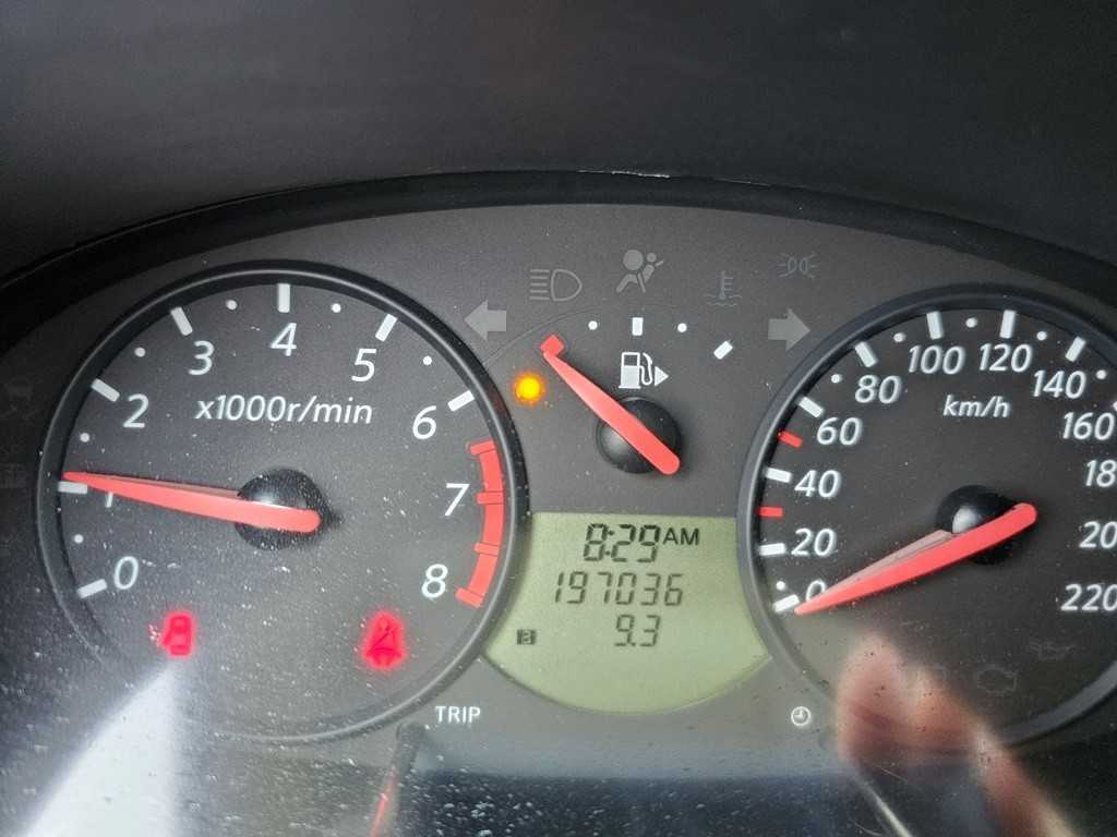 nissan-micra-2010-gasolina-1198cc