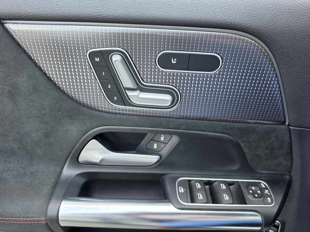 mercedes-benz-eqa-2021-eletrico-0cc