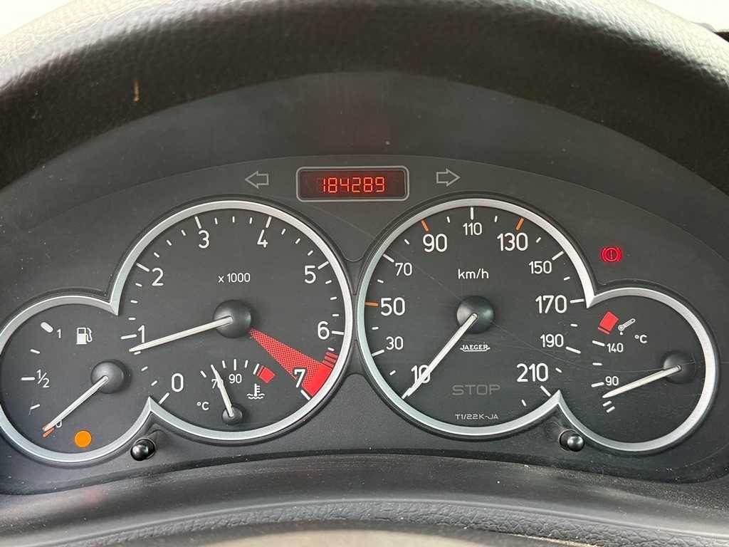 peugeot-206-2004-gasolina-1360cc