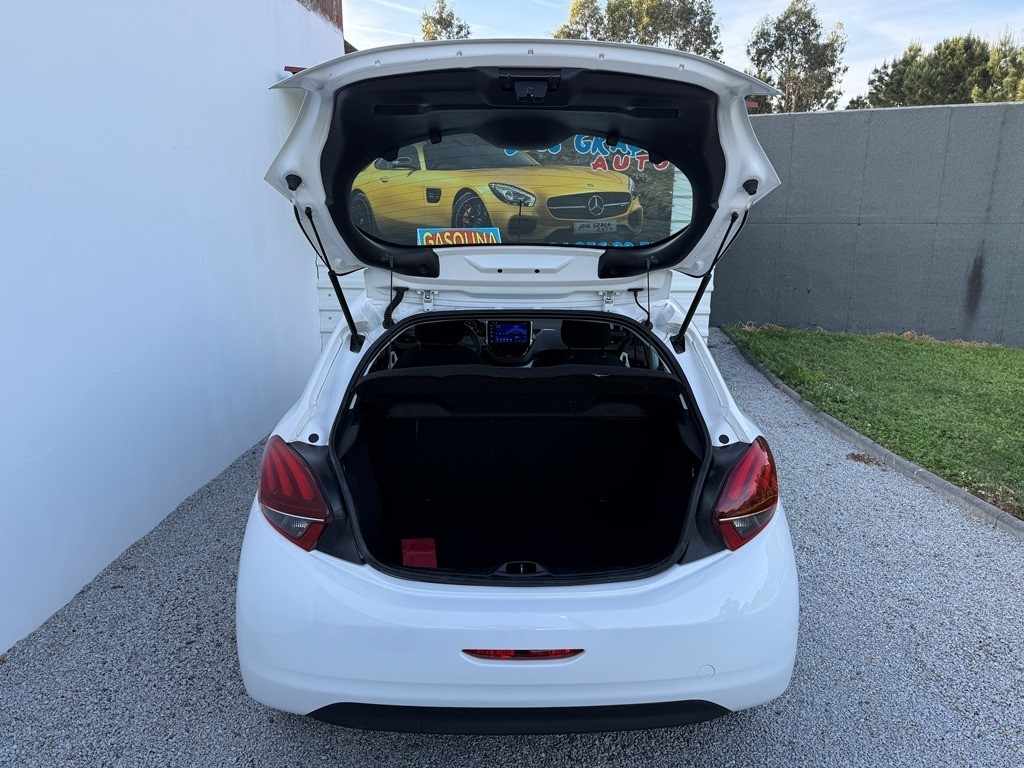 peugeot-208-2019-gasolina-1199cc