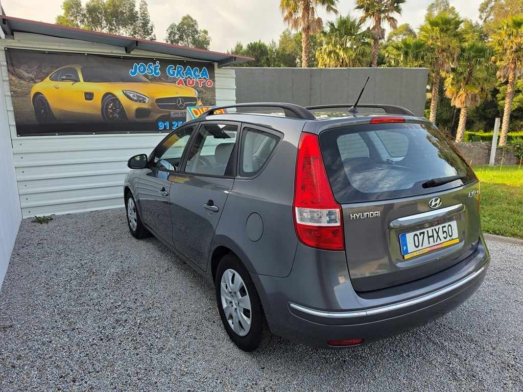 hyundai-i30-2009-diesel-1582cc