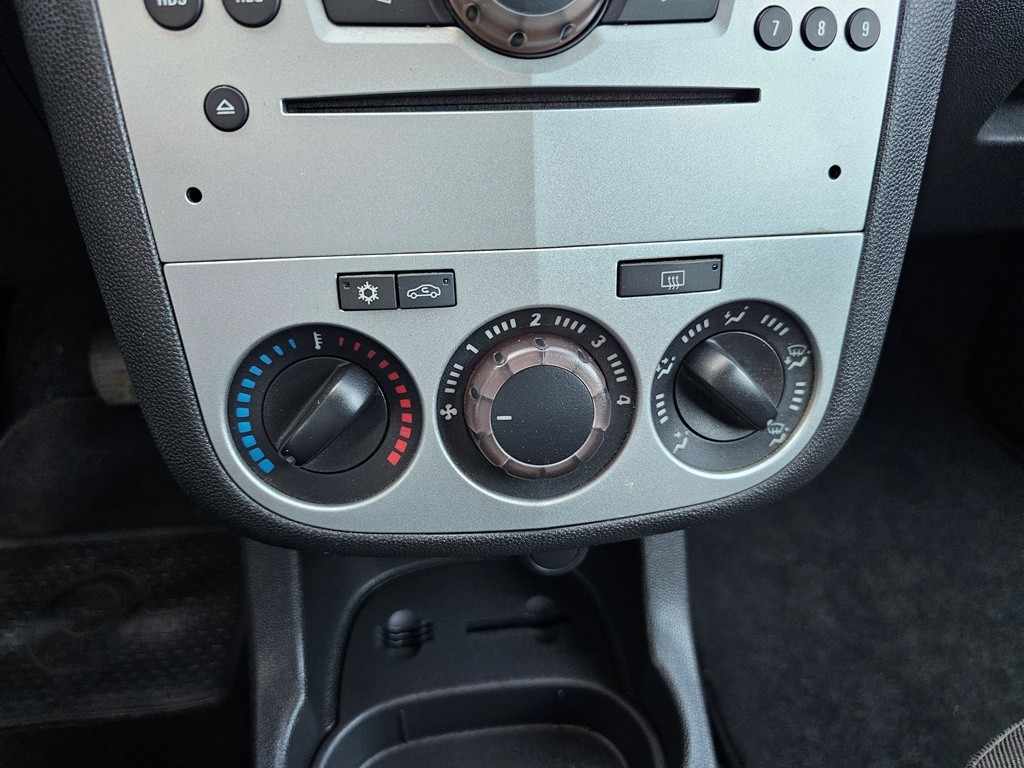 opel-corsa-2006-gasolina-1229cc