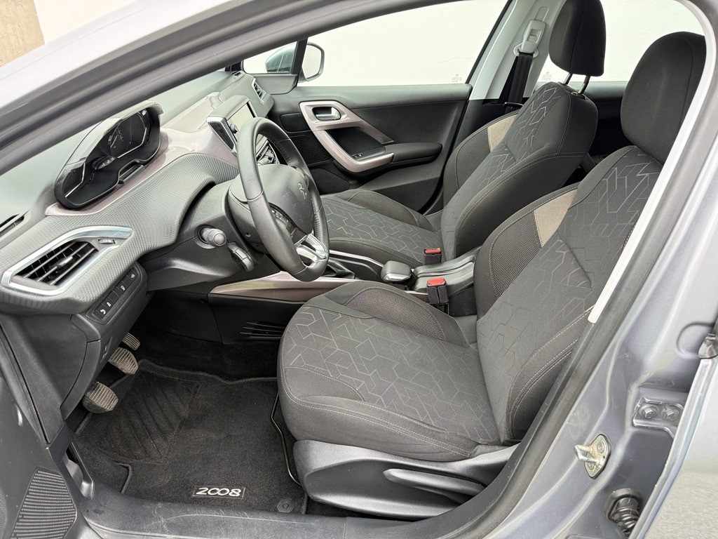 peugeot-2008-2014-gasolina-1199cc