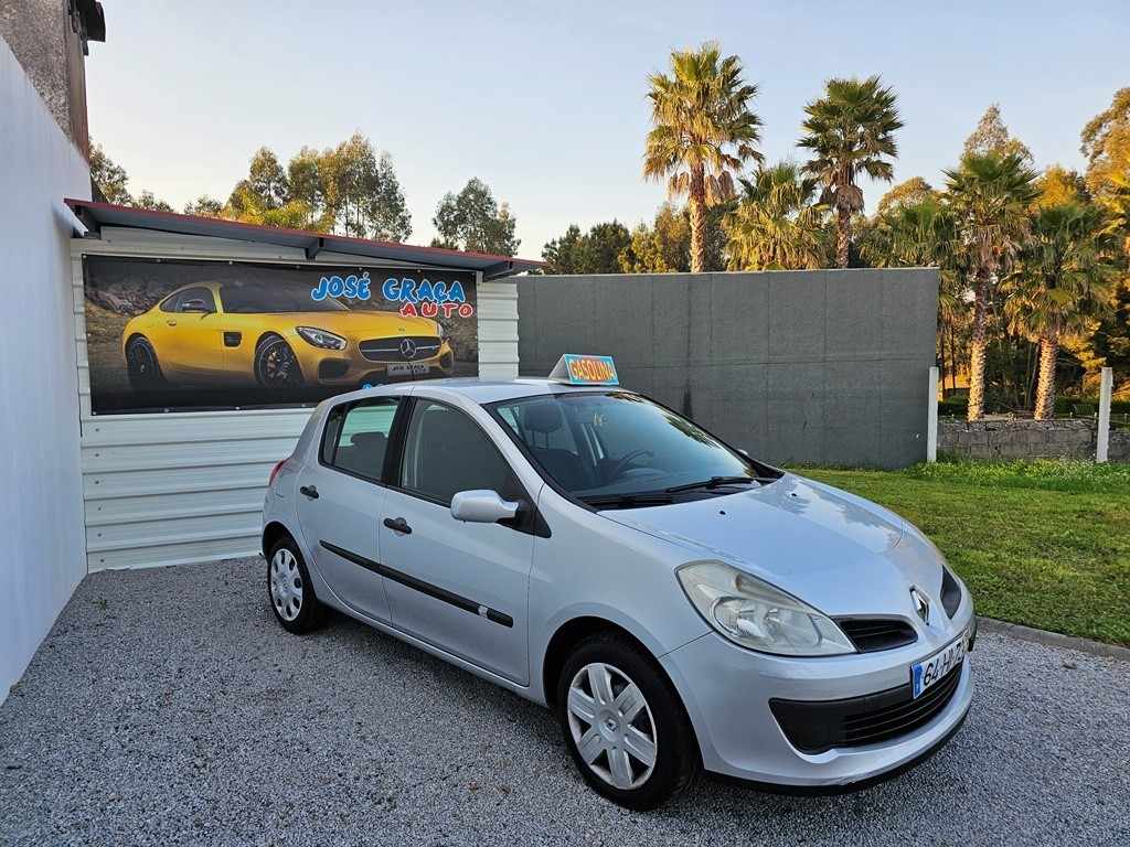 renault-clio-2009-gasolina-1149cc