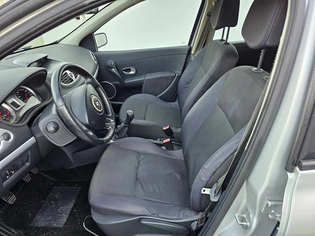 renault-clio-2009-gasolina-1149cc