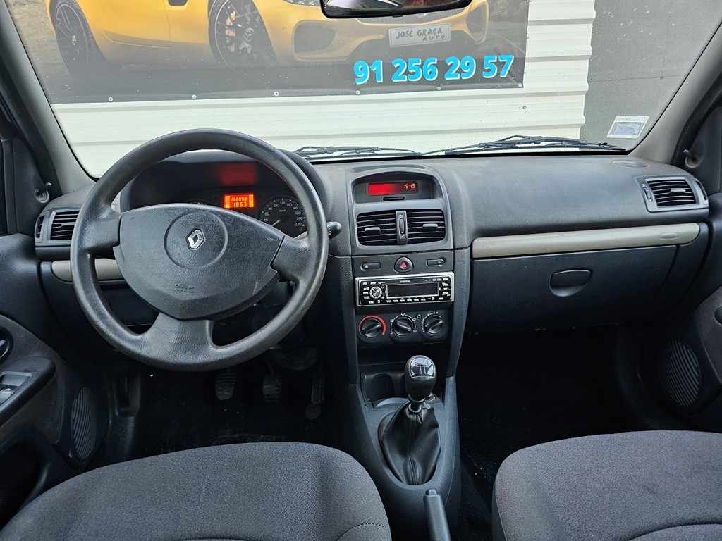 renault-clio-2004-gasolina-1149cc