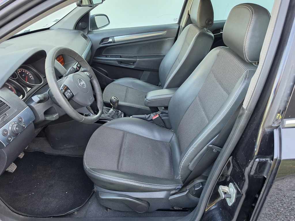 opel-astra-caravan-2007-diesel-1248cc