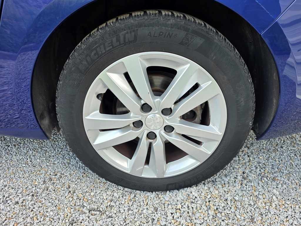 peugeot-308-sw-2019-diesel-1499cc