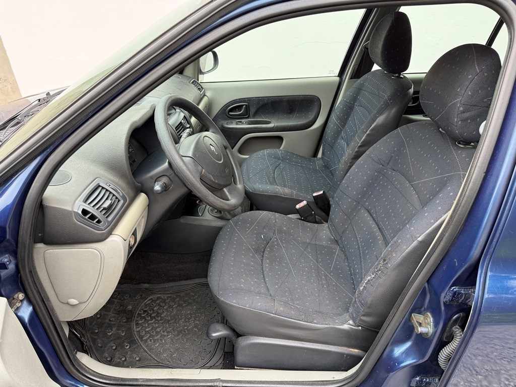 renault-clio-2001-gasolina-1149cc